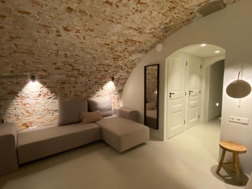 Vlinder's - Housity