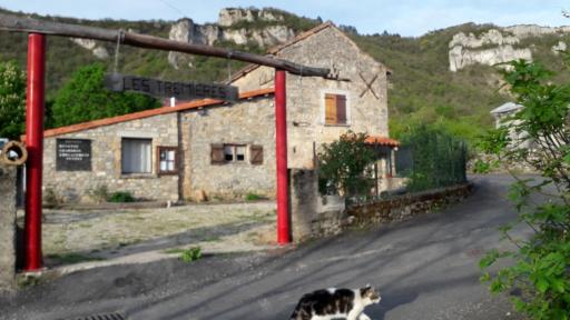 Les TREMIERES - Housity