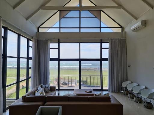 Point Bastille Penthouse - Housity