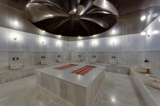 Hotel Grand Efe - Housity