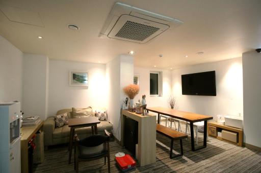 Hotel Irene City - Housity