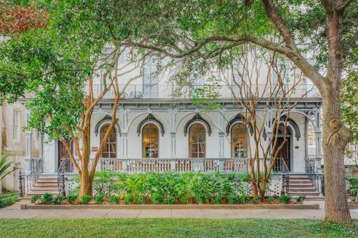 Bellwether House - Housity