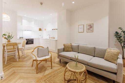 44 Renshaw Apart Hotel - Housity