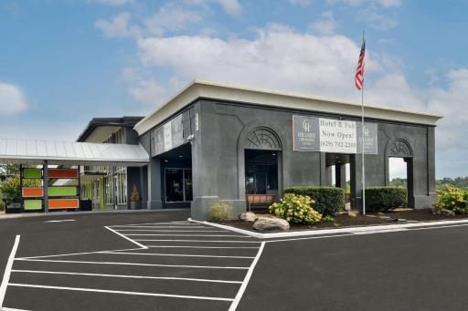 Hillside Crossing Nashville a Ramada by Wyndham - Housity