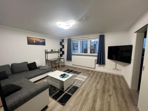 Ferienwohnung Raiffeisenstraße -groß- - Housity