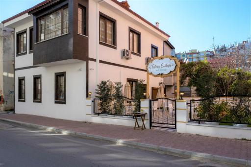 Fatma Sultan Oldtown Konak & Restaurant - Housity