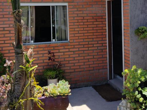 Cantinho House - Housity