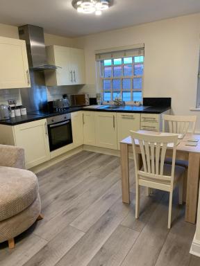 2 Bedroom duplex apartment - Housity