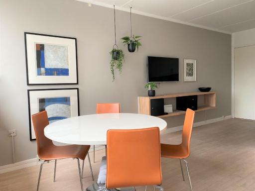 Sanders Platan - Petite One-Bedroom Apartment in Amazing Frederiksberg - Housity