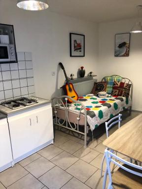 La petite chambre sympa de Cindy - Housity