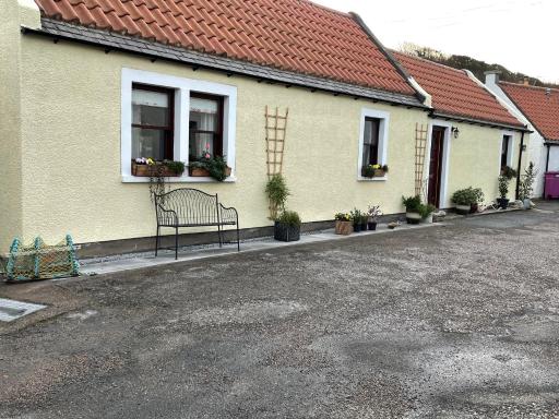 Coastal Haven - Housity