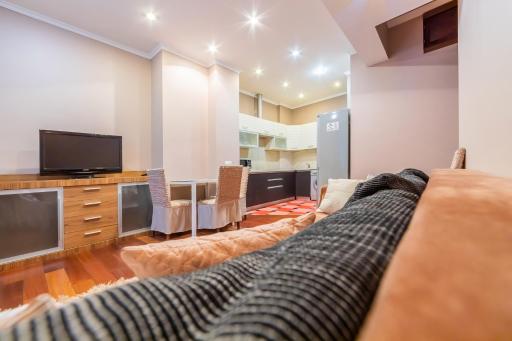 Трехкомнатная квартира на Крещатике - Housity