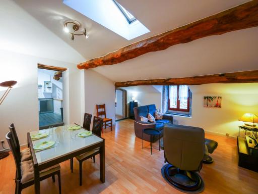 Gîte des Halles - gitesdesbalcons-com - Housity