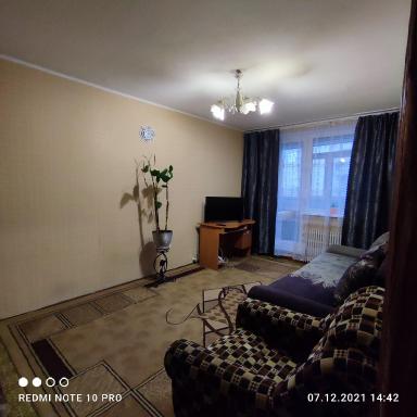 Posutochno uiutnaia svetlaia 1 kv na olimpiiskoi novye doma - Housity