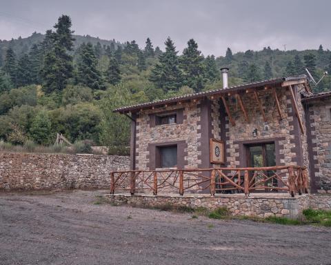 oneiropagidasuites - Housity