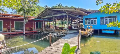 TA YAI HOMESTAY (ตา ยาย โฮมสเตย์) - Housity