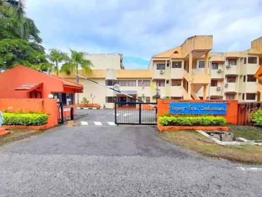 Tanjung Biru Condominium Blue Lagoon Port Dickson - Housity