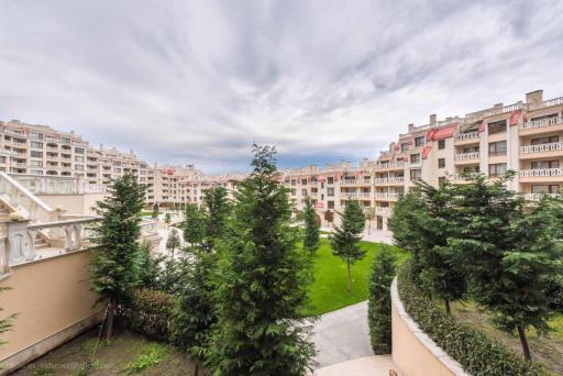 Stoyanov South Bay - Varna - Housity