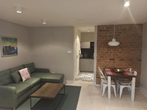 Mieszkanie w Kamienicy 4C - Housity