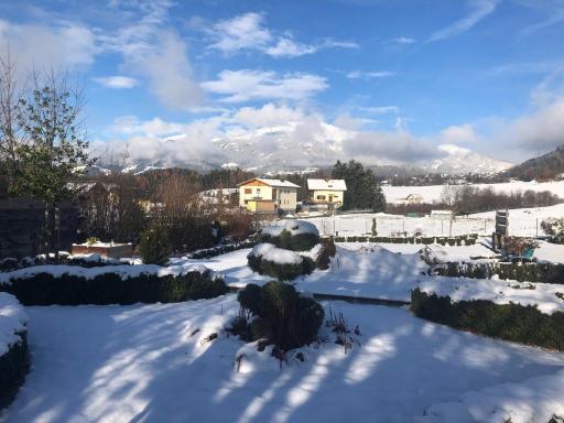 B & B Gmeineck - Housity