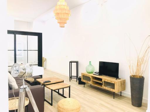 Munilla & Beach by ELE Apartments - Housity