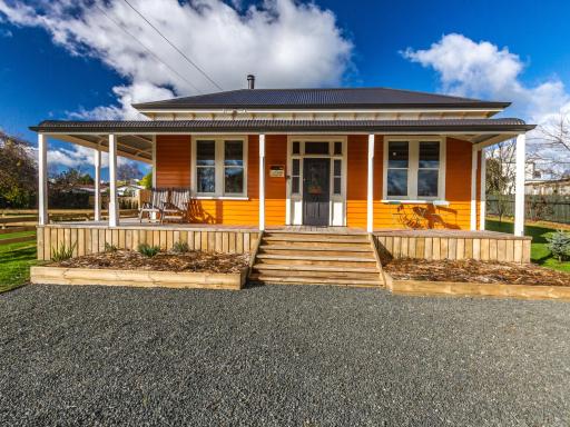 The Lazy Carrot - Ohakune Holiday Home - Housity