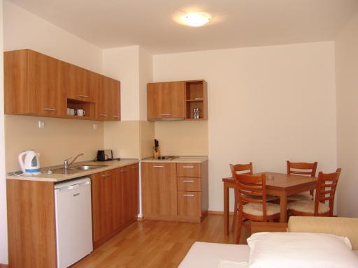 Apart Hotel Kasandra - Housity