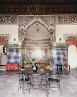 suite in a XVIIIe palace - Housity