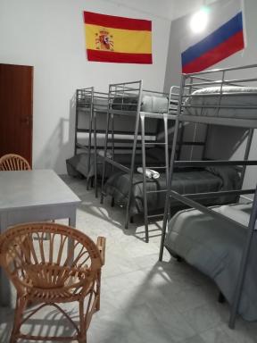 Dama HostelBB - Housity