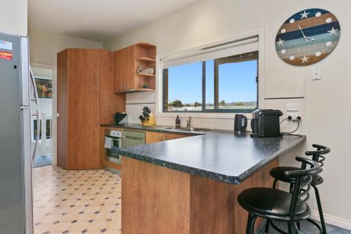 Apollo Bay Hideaway 5 minute walk to the beach - Housity