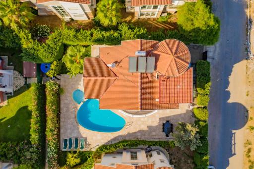 BELEK PRIVATE VILLA WITH POOL NEAR THE beach - Housity