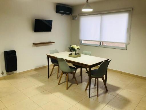 Confortable departamento en Villa Maria, excelente ubicación. - Housity