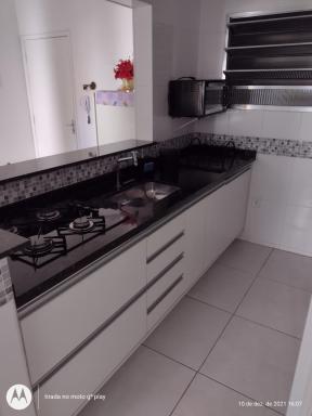 Apto Pé na Areia. Praia Grande /Tupi - Housity