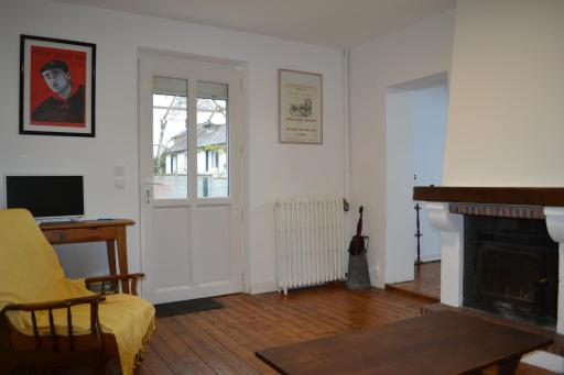 Maison chaleureuse a 5 minutes a pied du centre ville a Conches - Housity