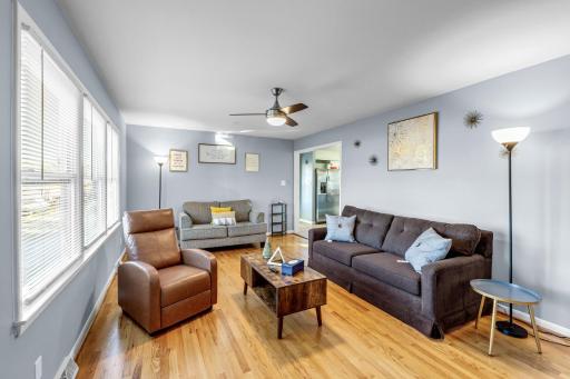 Stay Awhile Charming Greensboro House Close to Must-See Places - Housity