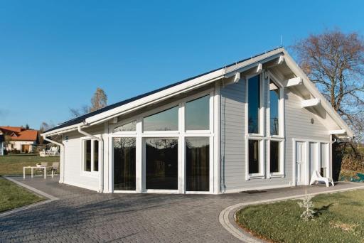 Babiogórska Perełka w skandynawskim stylu z sauną i kominkiem - Housity