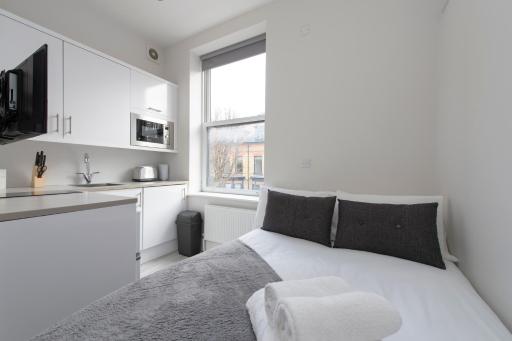 Fabulous Apartment in Superb location - Housity