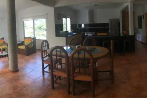 Casa ROM, en Xilitla con bellas vistas - Housity