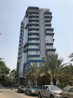 V V Hotel Battambang - Housity