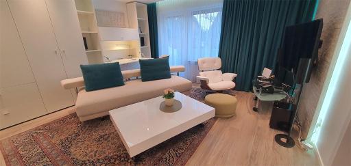 Apartment und Ferienwohnung, Wohnen auf Zeit, Callenberger Straße, Coburg - Housity