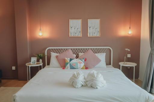 Thira House - Housity