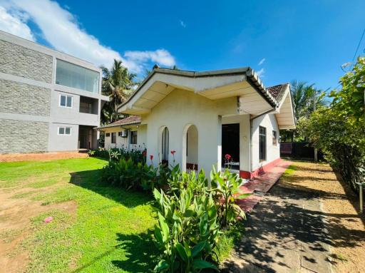Sea Beach Inn - Housity