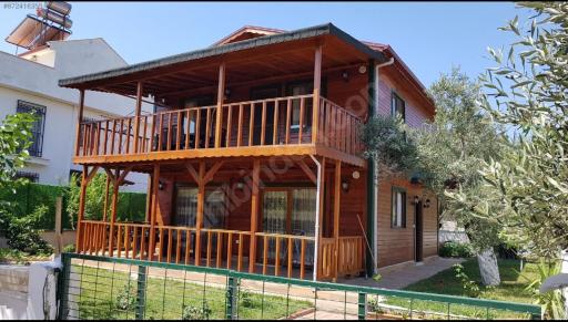 Gullu pansiyon - Housity