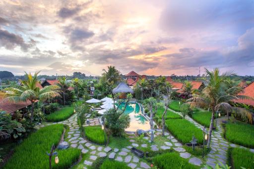 Arya Arkananta Resort & Spa - Housity