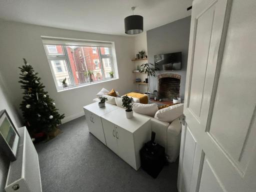 Lovely 1 bedroom flat in heart of Southsea - Housity