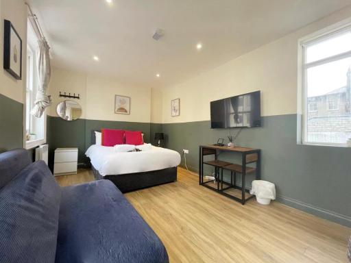 FLASH SALE Central Hove Studio BN38BRU03 - Housity