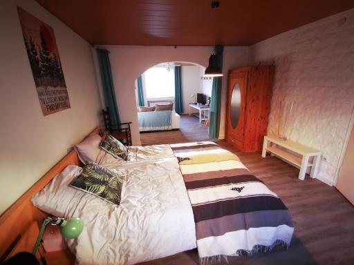 Mooi ruim appartement in antieke stadsboerderij - Housity