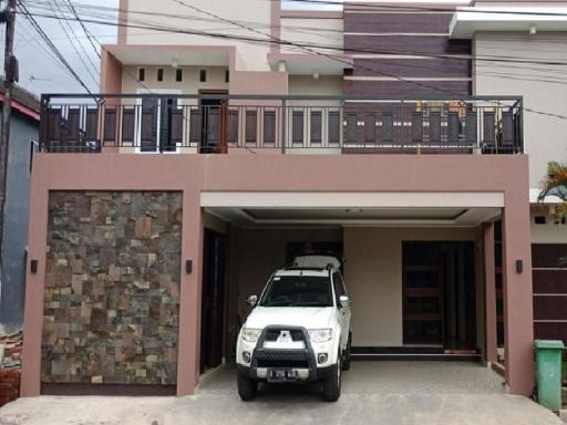 Guest House Omah Ningrat Bandung - Housity