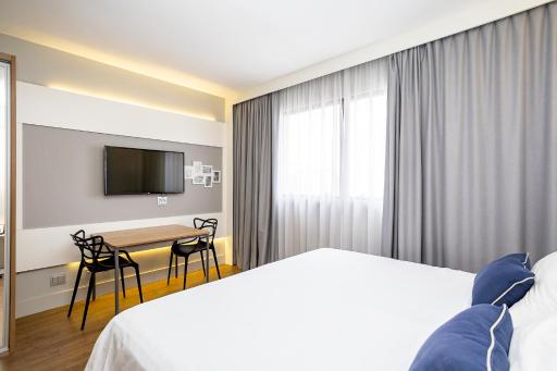 Helbor Stay Batel - HSB037 - Housity