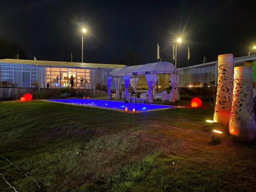 Hotel Terrazas del rio Negro - Housity